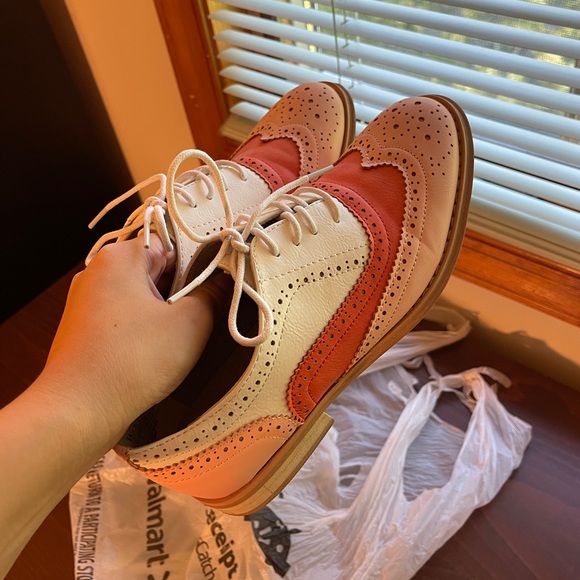 Wanted Peaches & Cream Lace Up Oxfords US5.5 - Picture 8 of 8